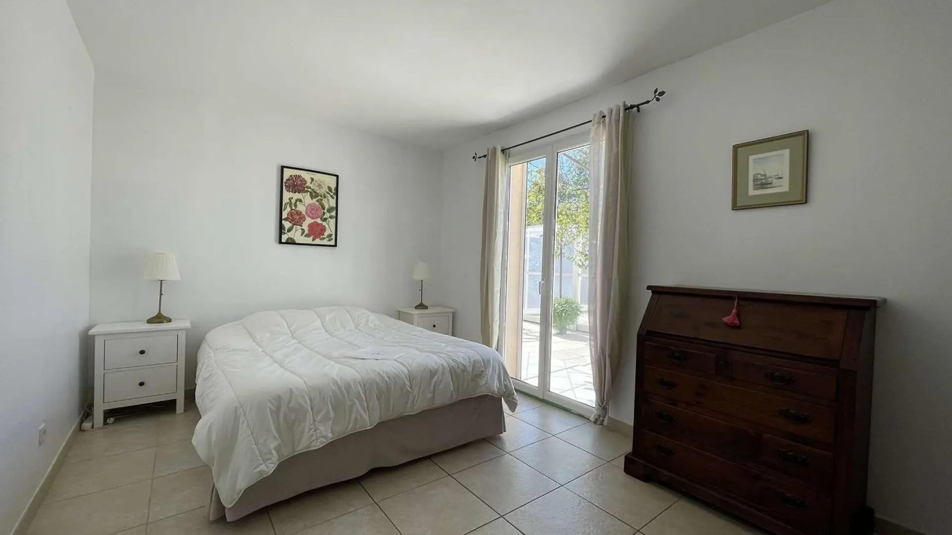 Villa 11 Pers A Vallon-Pont-D'Arc - Piscine Privee, 5 Ch, Jardin, Proche Centre - Fr-1-382-213 0*,